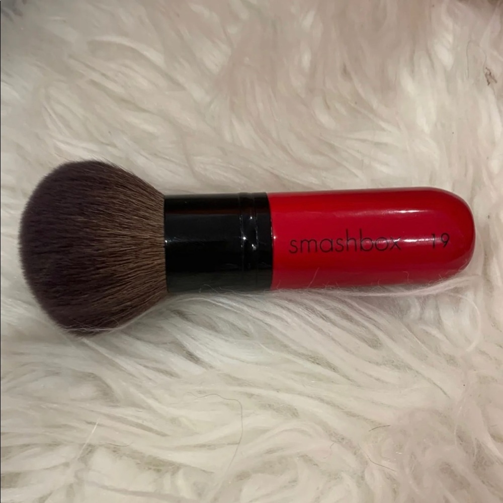 Smashbox blush brush